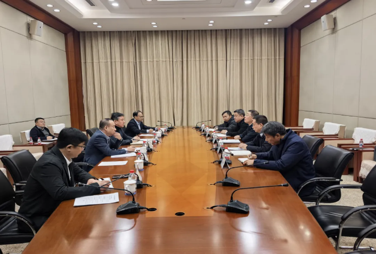 港地协同聚合力 精准对接促落实